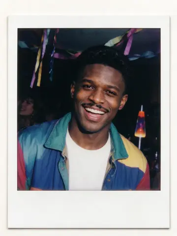 80s Polaroid · Photo style